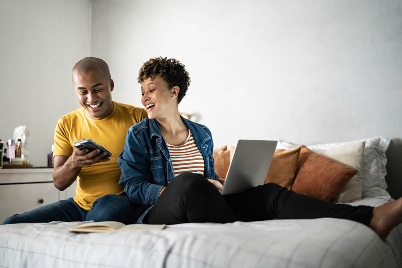 couple looking at phone