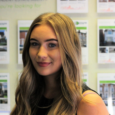 Chloe Snape, Administrator